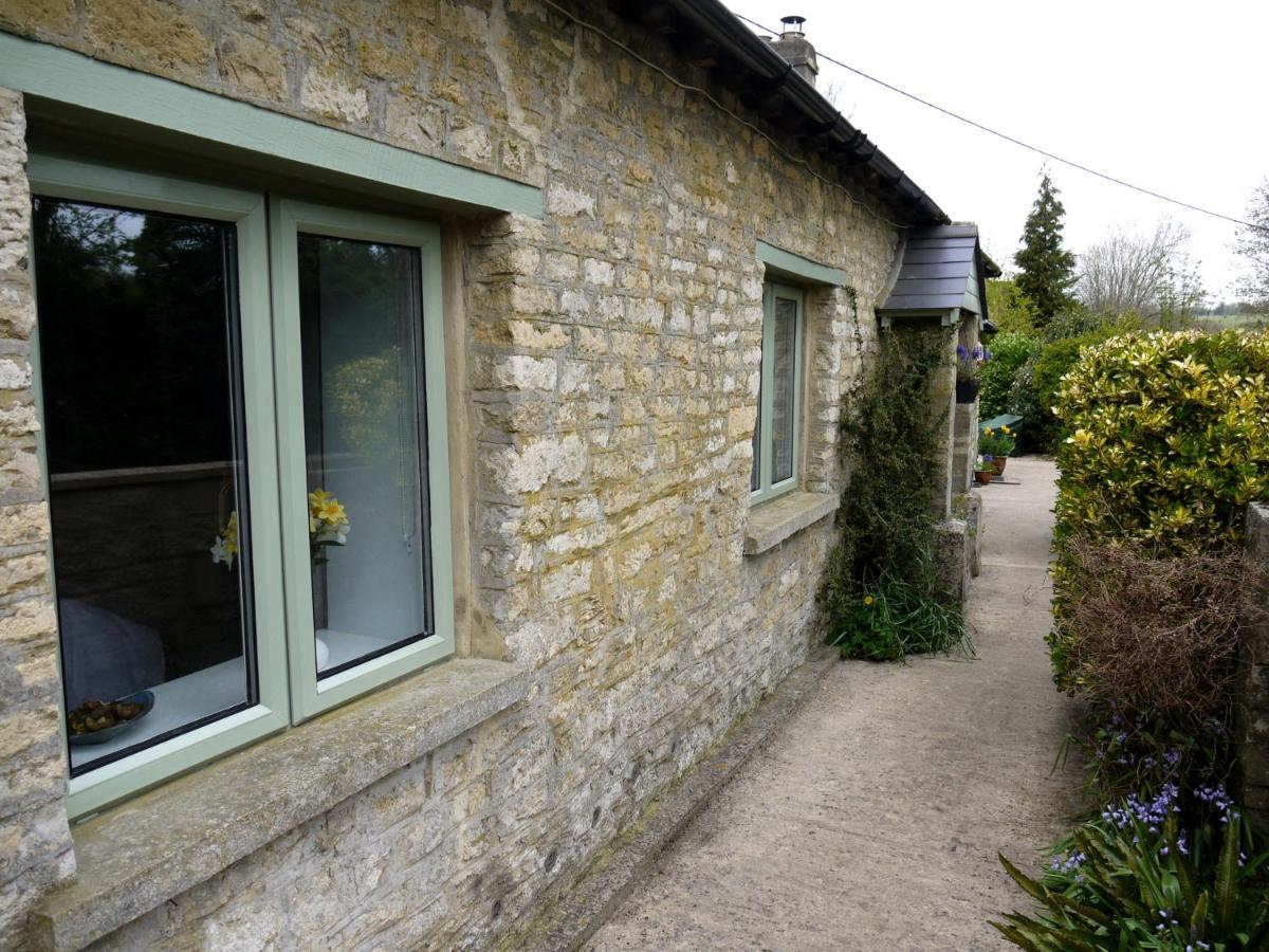 Cosy Stone Cottage, The Bungalow Perrotts Brook Cirencester Luaran gambar